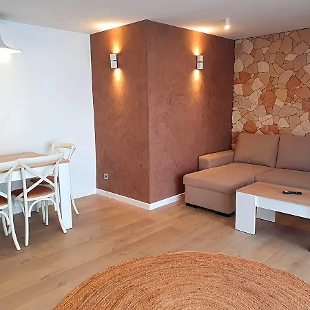 شقة First Line Beautiful Two Bedrooms *